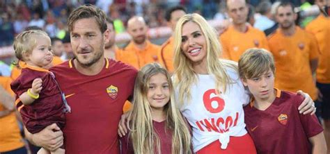 Cristian, Chanel e Isabel Totti, chi sono i figli di Ilary Blasi: età e .